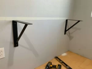 Кронштейн трикутний Loftmaster